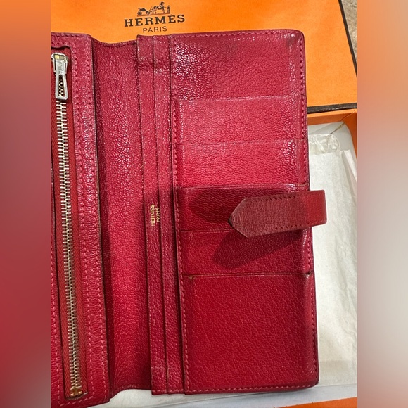 Hermes Bearn Classic Wallet w/ COA & Box - Picture 8 of 17